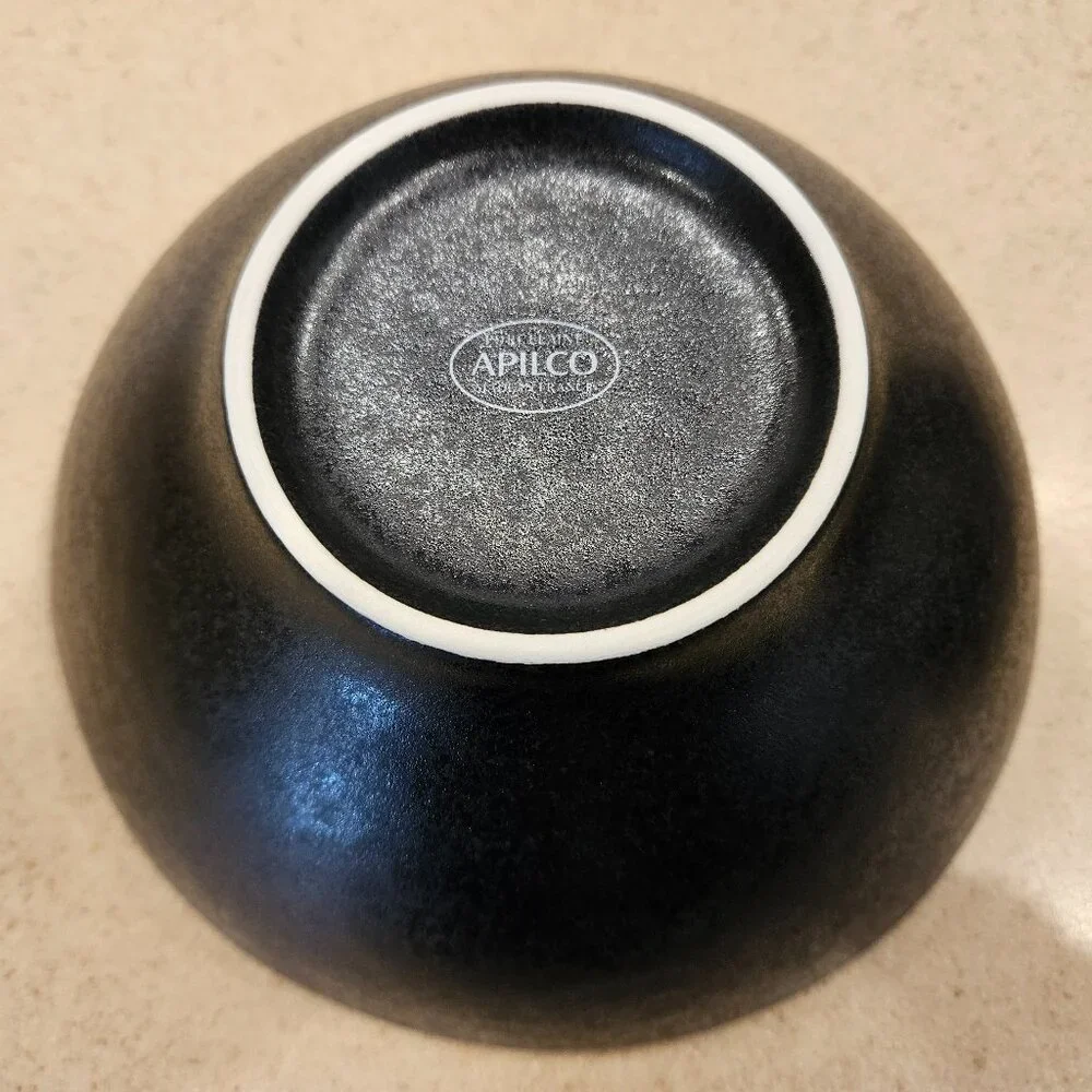 4 MODERN WILLIAMS SONOMA APILCO BLACK REGLISSE FRANCE PORCELAIN SOUP BOWL DISH
